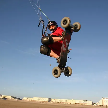 Face Mer, Centre De L'esplanade