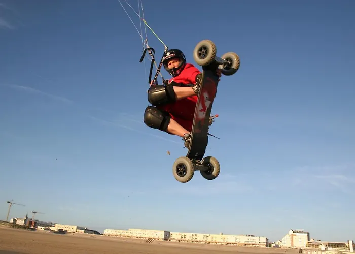 Face Mer, Centre De L'esplanade